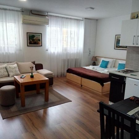 Sweet Dreams Studio Apartment Sarajevo Ngoại thất bức ảnh